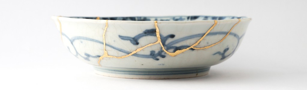 La méthode du Kintsugi : le secret pour réparer un vase fissuré !