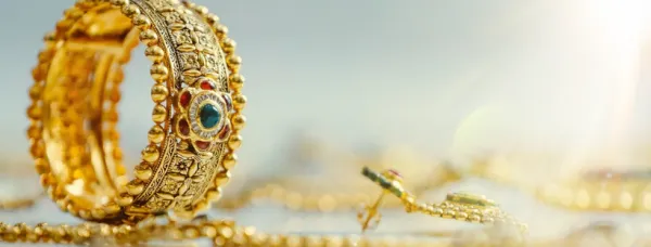 Vendre ses bijoux en or pour se faire plaisir !